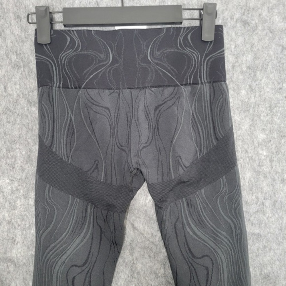 Gymshark Adapt Camo‎ Seamless Leggings Womens Small Gray Black Shaded High Waist - Picture 3 of 10